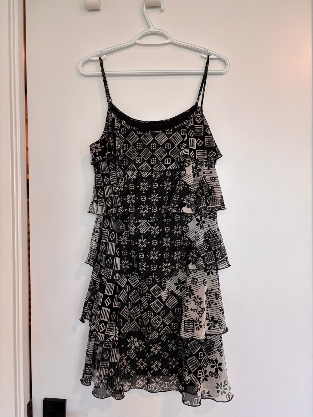 Black & White Ruffled Patterned Spaghetti-Strap Dress